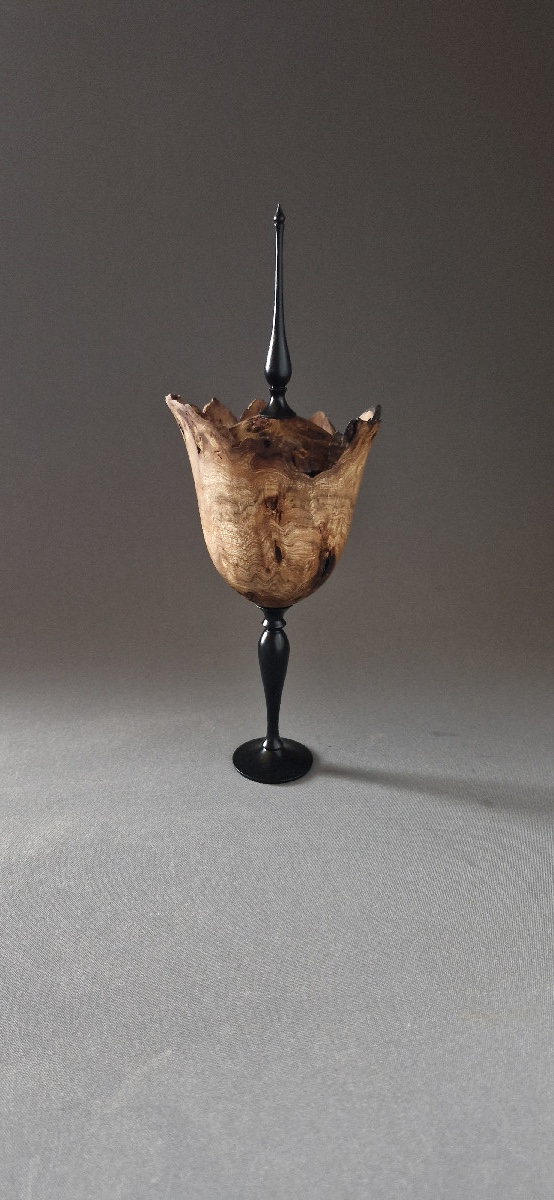 Gary Lowe: Woodturning